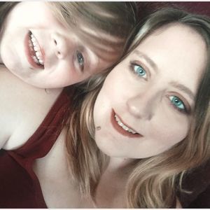 Meet your Posher, Layla